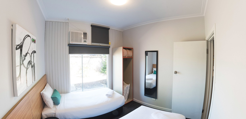 Bedroom 14