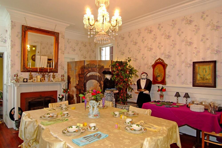 Food & Drinks 3, Daffodale House B&B, Jefferson