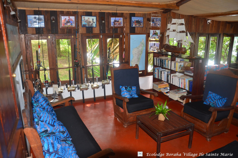 Food & Drinks 5, Boraha Village, Analanjirofo