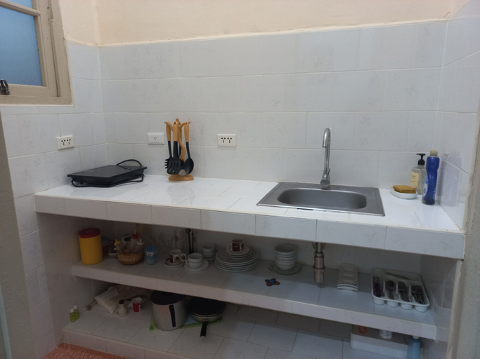 Private kitchenette, Apartamento Gerardo, Centro Habana