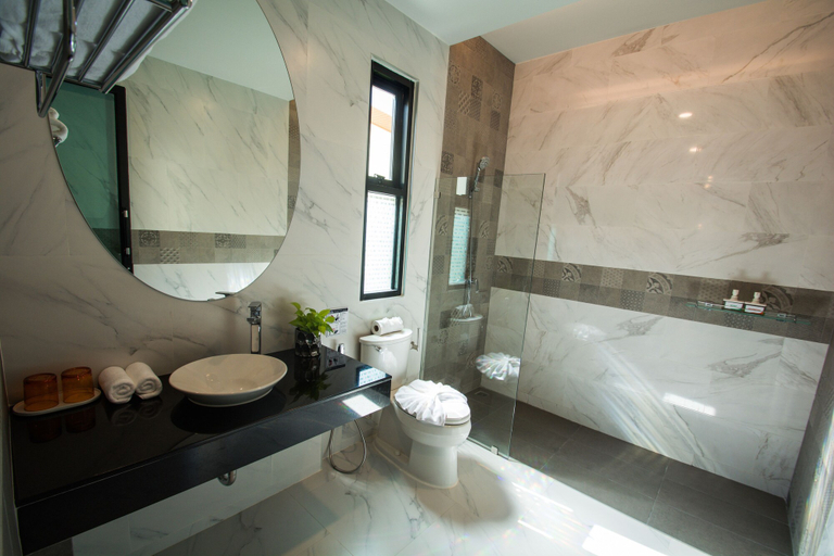 Bathroom 5, Goodnight Phuket Villa, Pulau Phuket