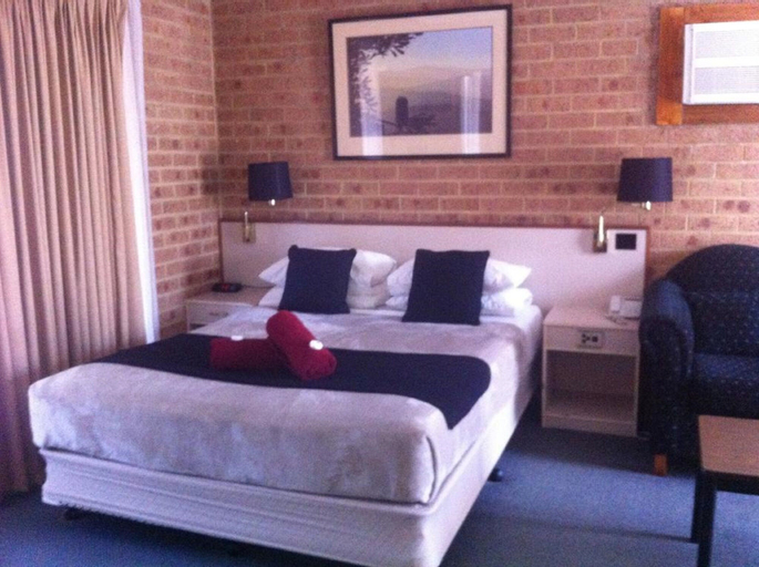 Bedroom 9