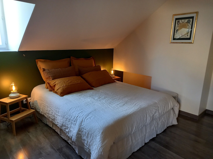 Bedroom 2, Maison Althaus, Côte-d'Or