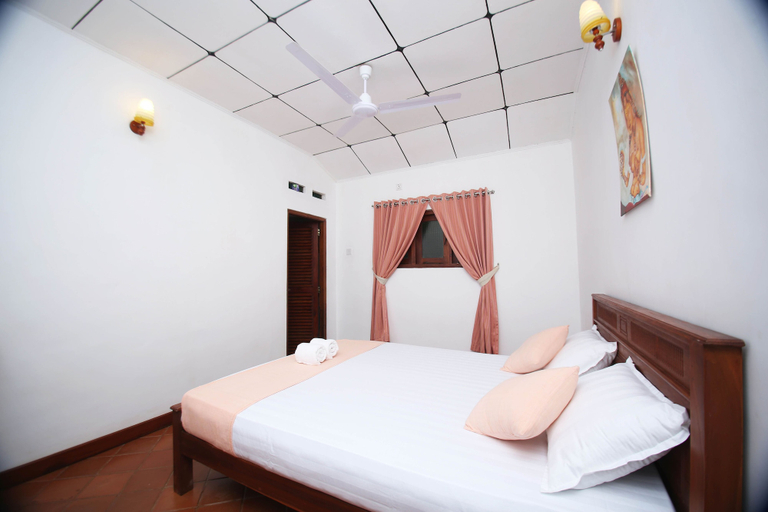 Bedroom 3, Summer Dew Villa, Habaraduwa