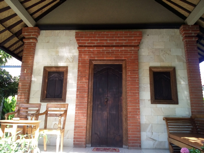 Exterior & Views 14