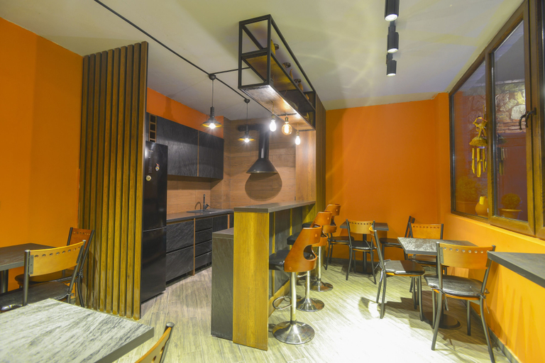 Food & Drinks 4, Hotisi Hotel, Tbilisi