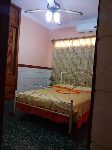 Room, B&B carmen rent miramar. Habana, Plaza de la Revolución