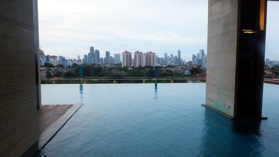 Sport & Beauty, Exclusive and Comfy Studio Kemang Mansion Apartment By Travelio, South Jakarta
