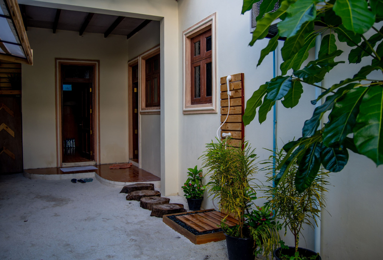 Exterior & Views, Kuri Beach View Inn