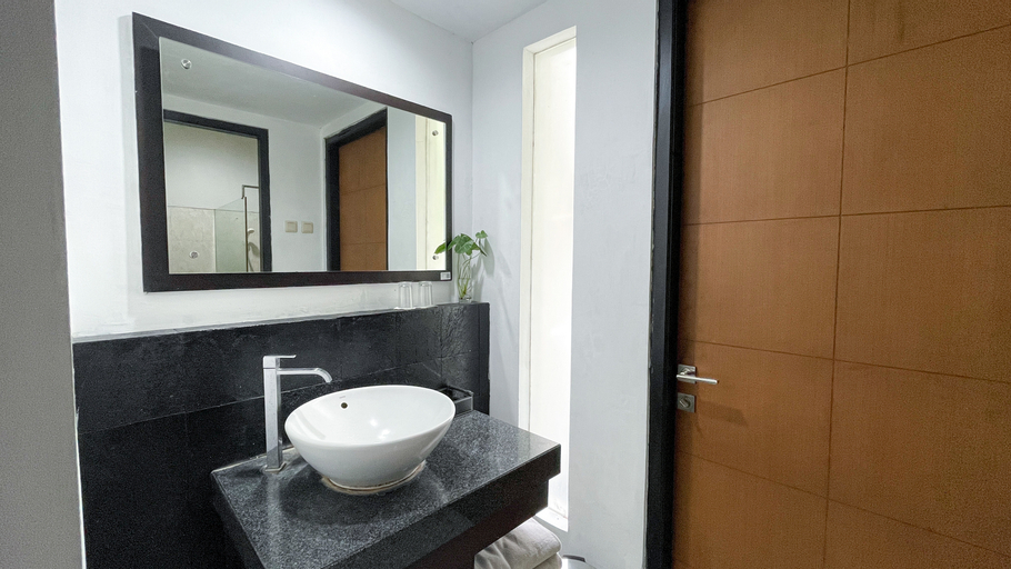Bathroom 4