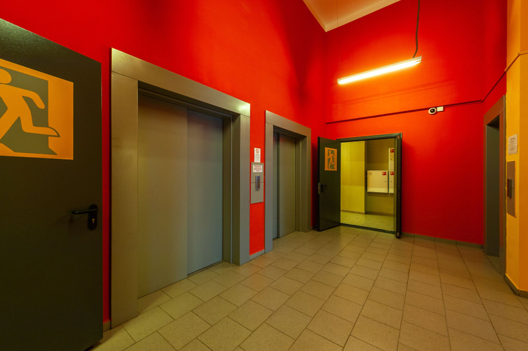 Others 5, Apartment on Tramvaynyy pereulok 2-3 26 floor, Ekaterinburg gorsovet