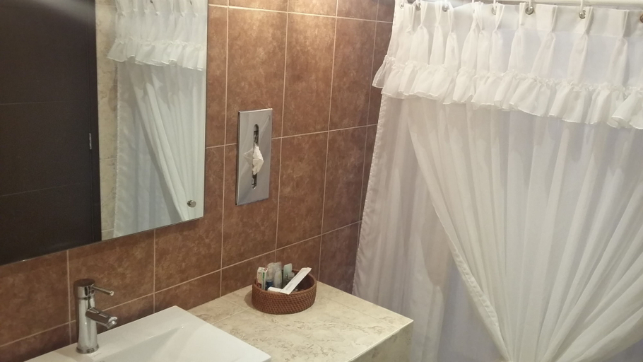Bathroom, Hotel La Finca del Minero, Vetagrande