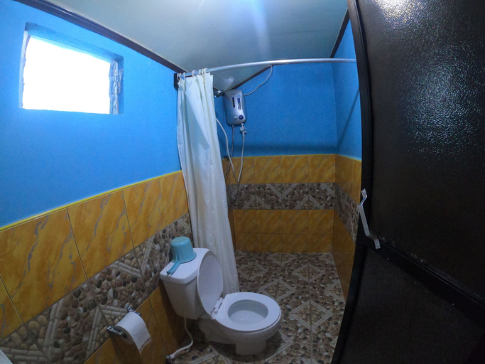 Bathroom 5, Bohol Sea Breeze Cottages & Resort, Panglao