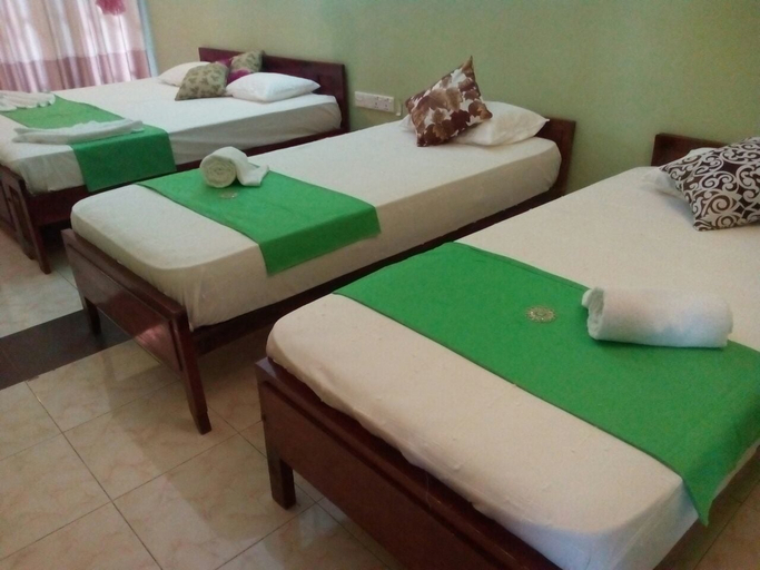 Bedroom 4, Villa De Rosh, Negombo