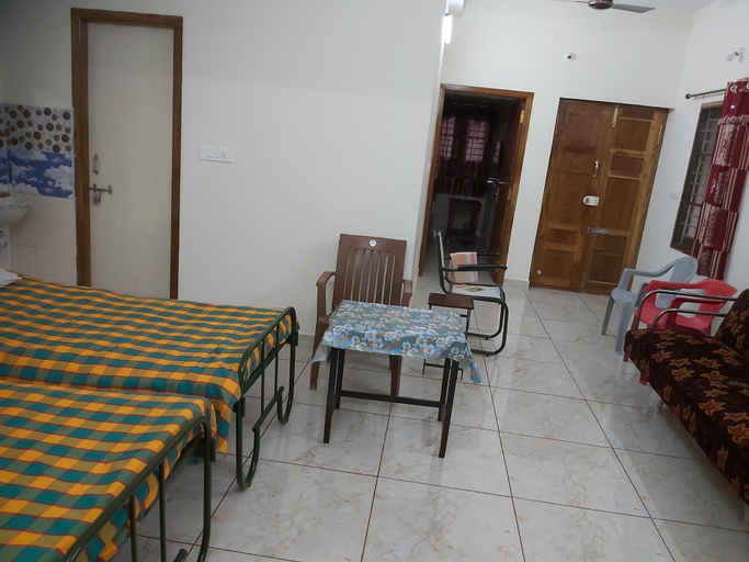 Others 4, suloram illam three rooms each with 2,4,5 beds, Cuddalore