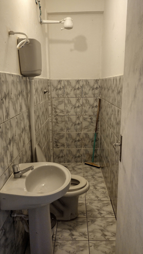 Bathroom, Quarto em Kitnet perto da primeira praia, Cairu