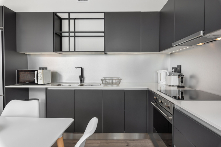 Others 5, The Signature 109, City of Cape Town