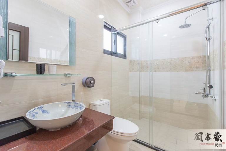 Bathroom 3, Family Pleasure B&B, Hualien