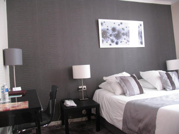 Bedroom 3, Saint Ferreol , Bouches-du-Rhône