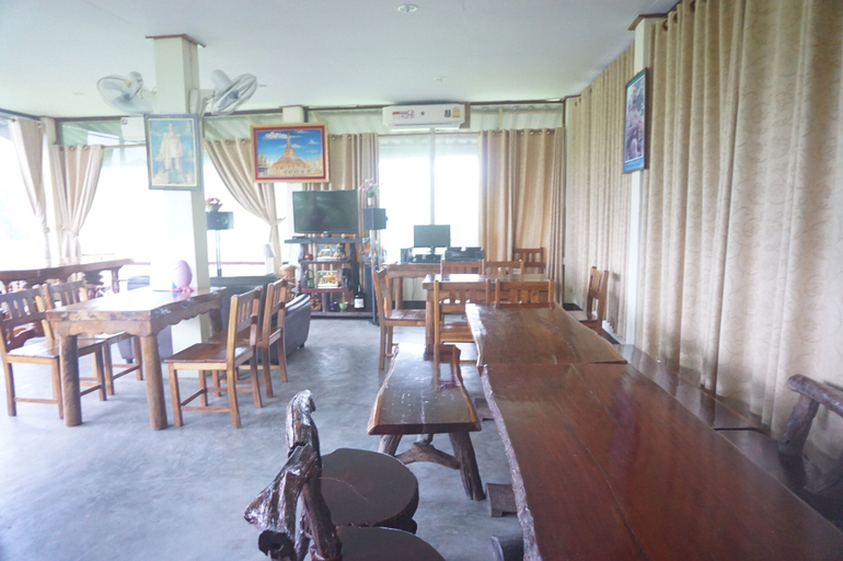 Food & Drinks 5, Daranee Resort, Muang Ranong