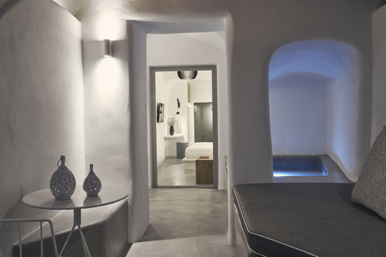Bedroom 5, Alisaris Caves, South Aegean