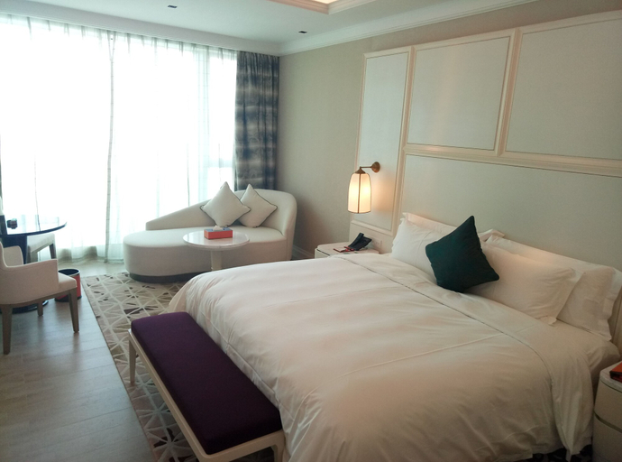 Bedroom 3, Hotel  Carnival Qingdao, Qingdao