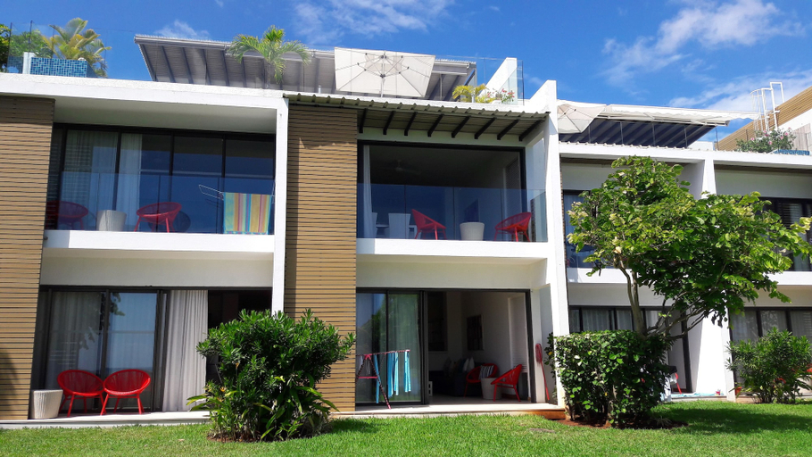 Exterior & Views 2, Villasun Seafront Apartment at Cap Ouest, Black River
