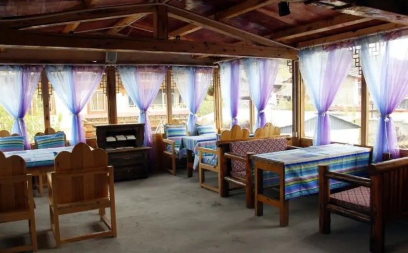 Others 4, Happy Times Theme Inn, Dêqên Tibetan