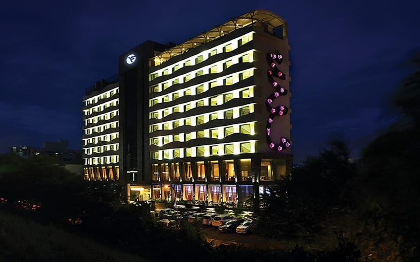 Fortune Select SG Highway, Ahmedabad - Member ITC Hotels' Group, Ahmadabad