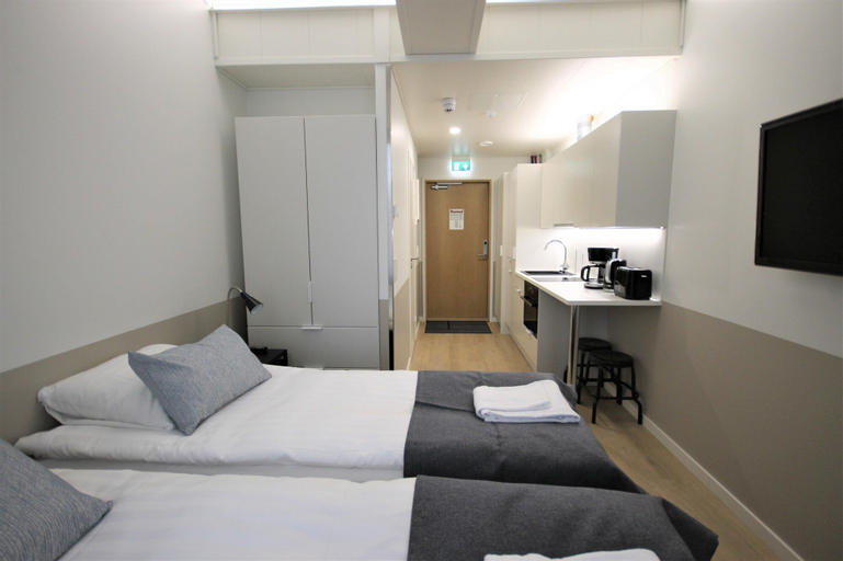 Bedroom 12