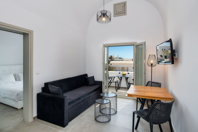 Others 5, Elea Hub, South Aegean