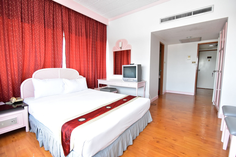 Bedroom 9