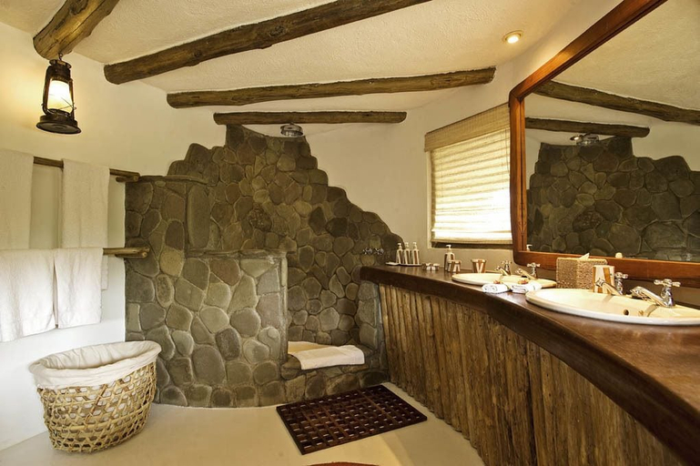 Bathroom, Rusinga Island Lodge, Mbita