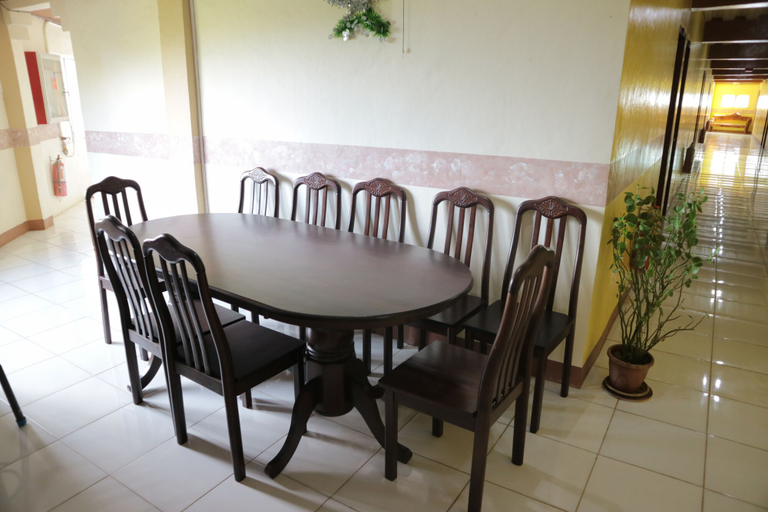 Others 5, Centillo Travellers Inn, Malay