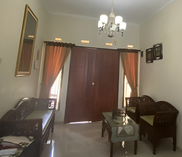 Others 2, Villa Indah Batu, Malang
