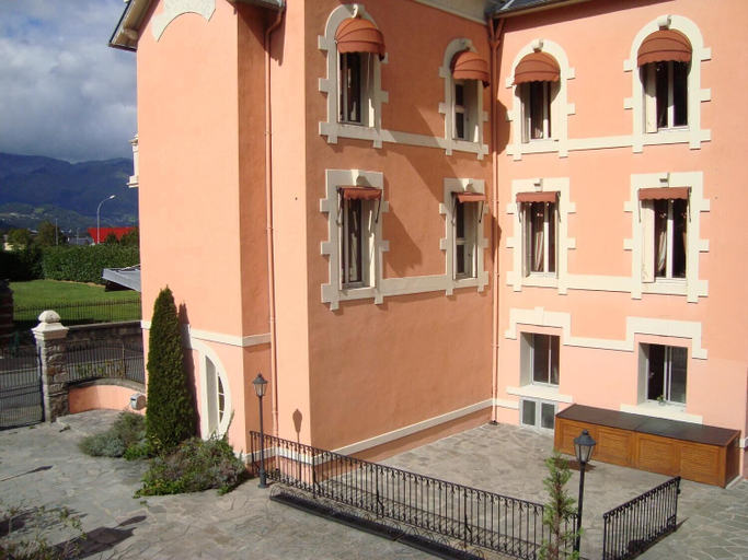 Exterior & Views 2, Grand Hôtel de France, Hautes-Pyrénées