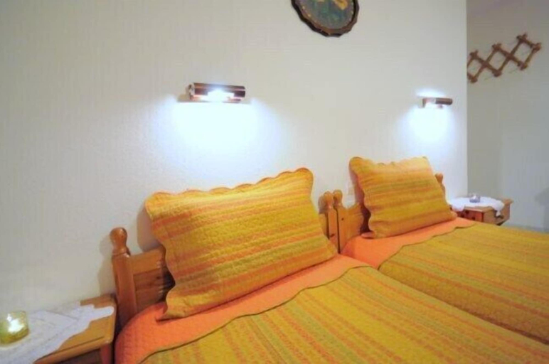 Bedroom 2, Marika Vlachou, Thessaly