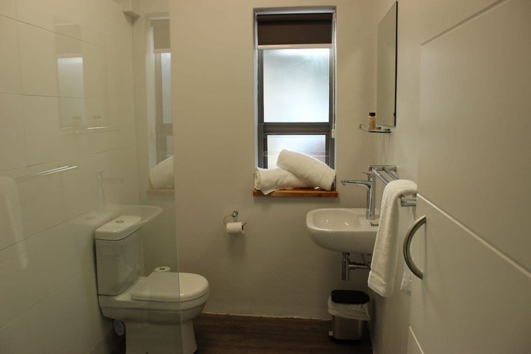 Bathroom 3, Zeederberg Corner, Cape Winelands
