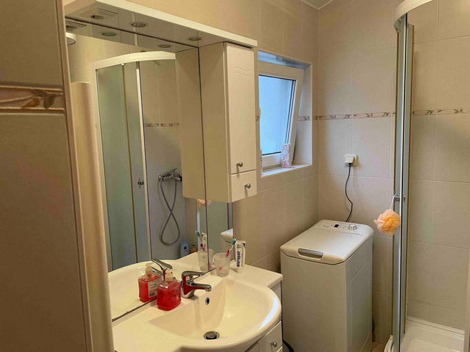 Bathroom 2, Apartment Luka, Šibenik