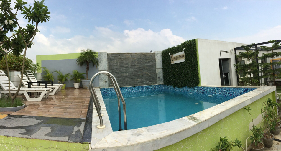 Sport & Beauty 5, Hotel Sahibs LightHouse, Agra