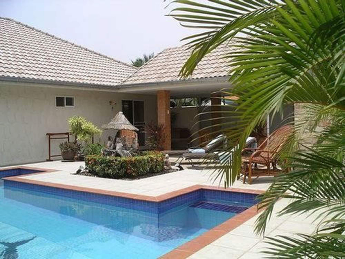 Baansiesom Private Pool Villa, K. Sam Roi Yot