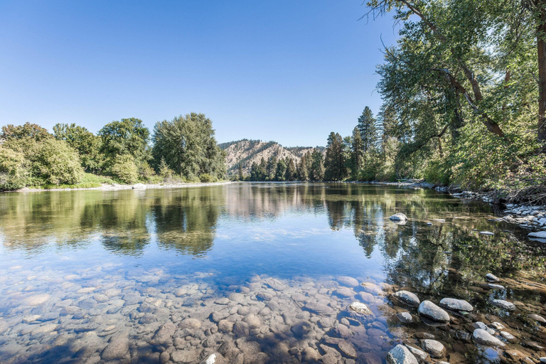 Others 4, Cottonwood Shores, Chelan