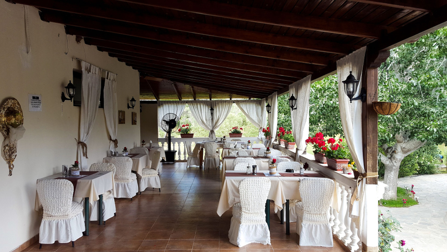 Food & Drinks 5, Koviou Holiday Village, Central Macedonia
