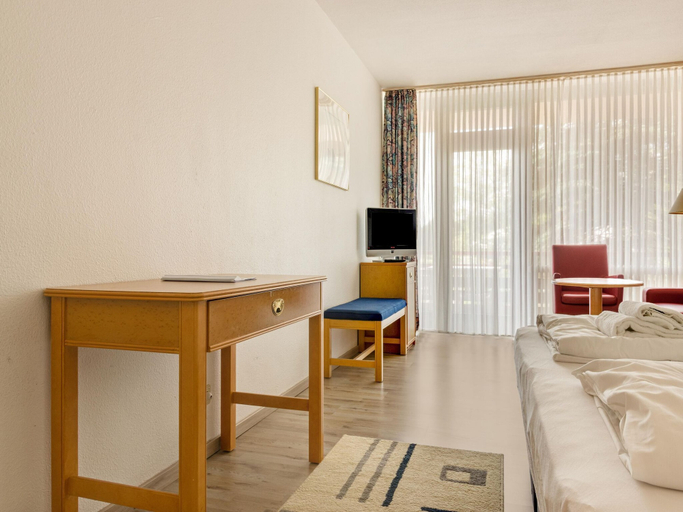 Bedroom 2, Comfortable Waterfront Apartment in Hahnenklee, Goslar