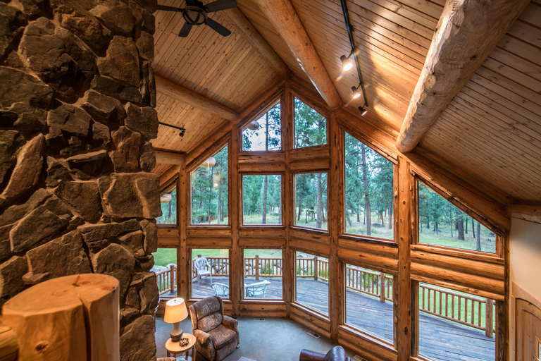 Others 5, Pineview Lodge, Ravalli
