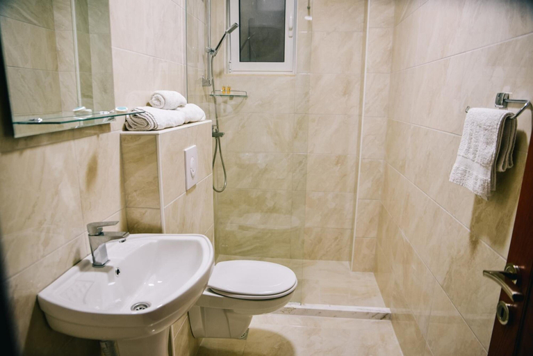 Bathroom 3, Riva Luxury