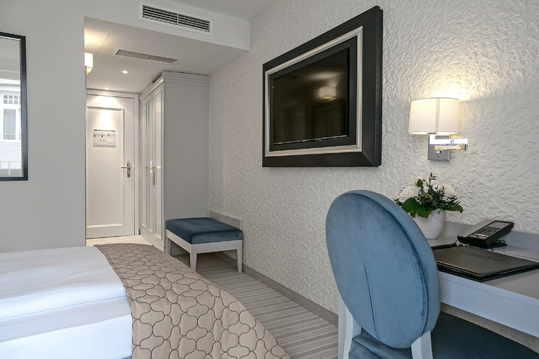 Bedroom 5, Dorint Parkhotel Meißen, Meißen