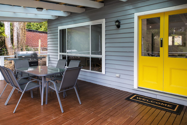 Others 4, Warburton Digs, Yarra Ranges - Central