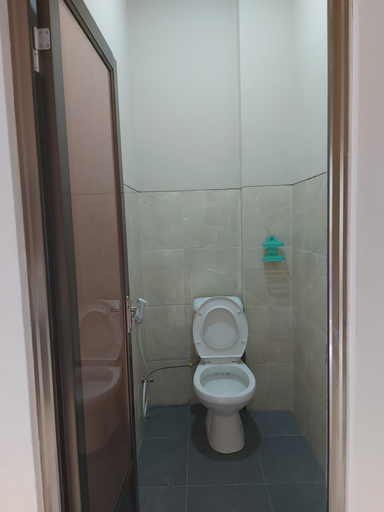Bathroom 3, GriyaQ Homestay, Tulungagung