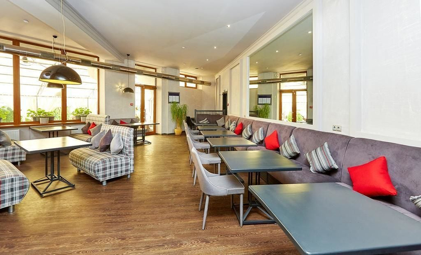 Food & Drinks 5, WellOtel Yuzhne, Kominternivs'kyi